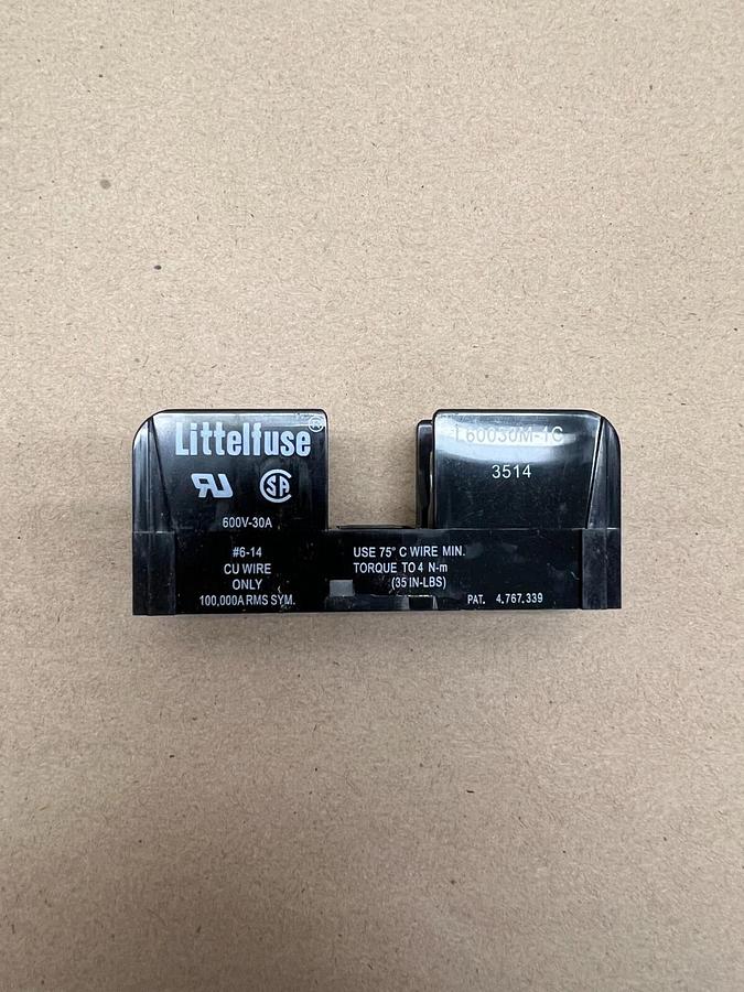 Used Littelfuse L60030M1C 600V, 30A Midget Fuseblock (15 pcs.)