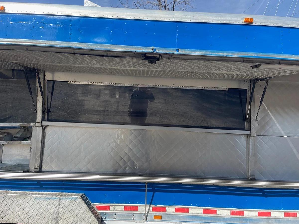Used Featherlite TURNKEY Custom Full Service Catering Trailer + F-550 Tow Vehicle