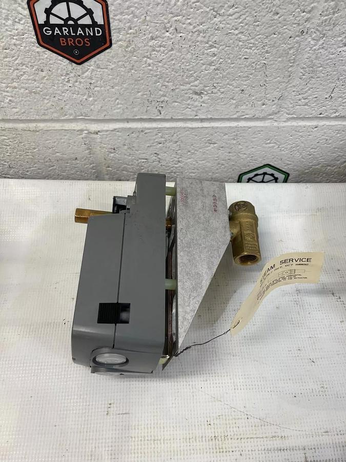 Used Johnson Controls M9124-AGA-2 Actuator