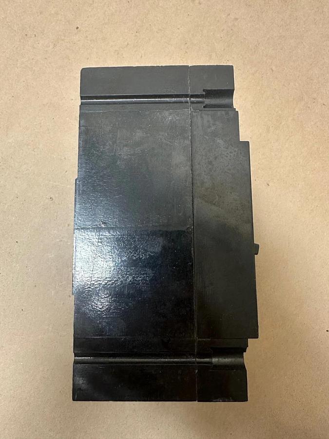 Used General Electric TED134070 70A 3 Pole Circuit Breaker