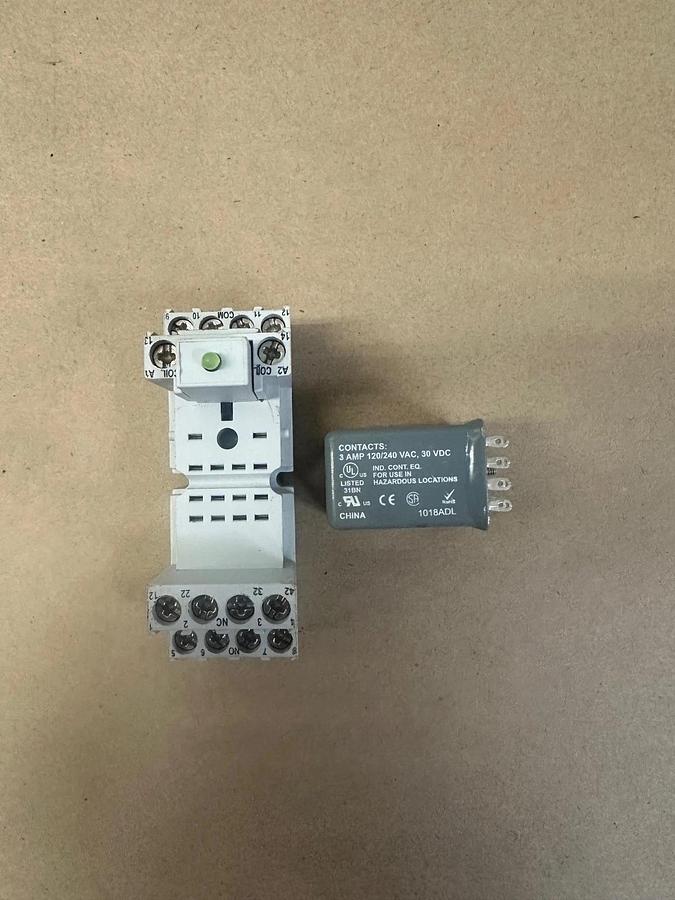 Used Magnecraft 782XDXH10-24VDC Relay w/ ABB CR-M4SS Base