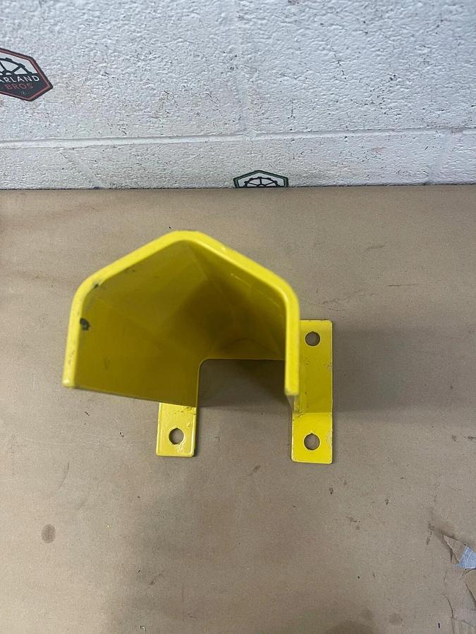 Used Global Industrial 442973YL H Steel Post Protector, Base W:6" L:7.5", 1/4" thick