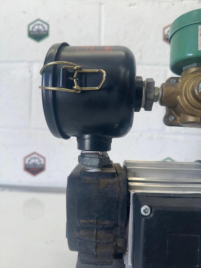 Used Werie Rietschle D-7860 Regenerative Vacuum Blower w/ Mann C75 Filter