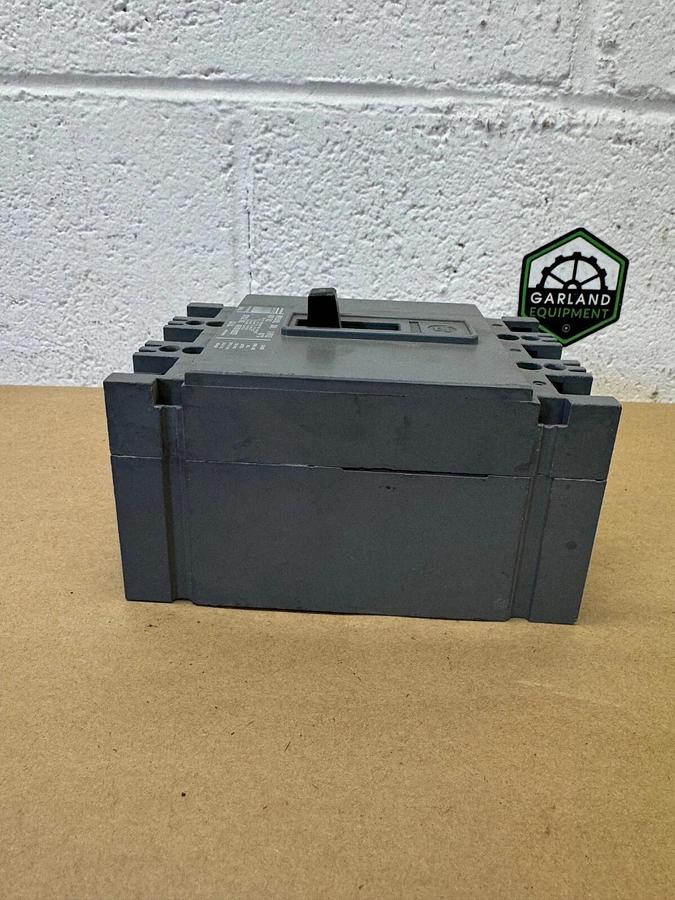 Used Westinghouse HFB3030L Circuit Protector, 30 Amp, 3 Pole, 600 VAC
