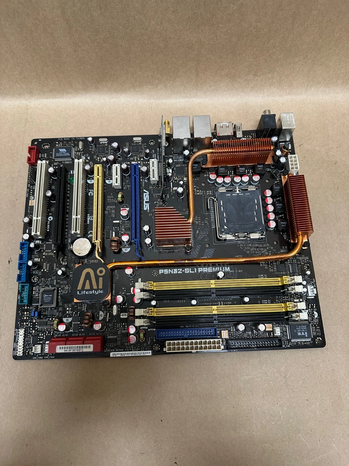 Used ASUS P5N32-SLI Premium Motherboard *NEW*