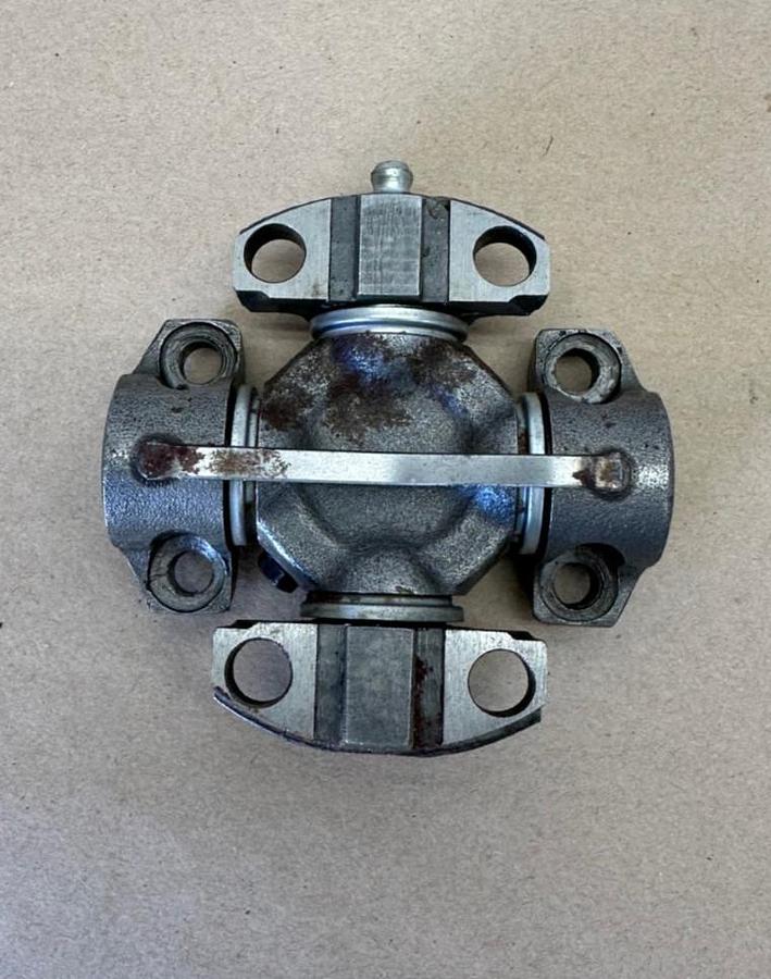 Used NeapCo 2060-YA U-Joint, Forklift *NEW*