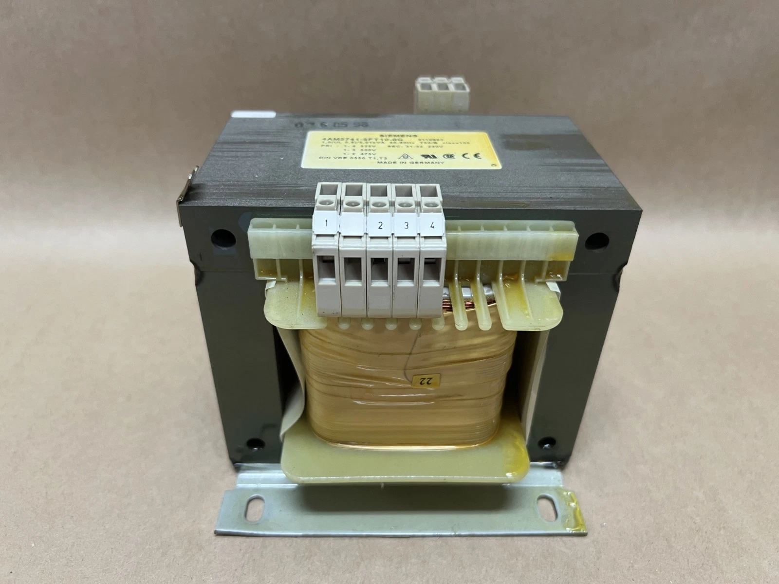 Used Siemens 4AM5741-5FT10-0C 1.0 (UL 0.8)/5.01KVA Transformer