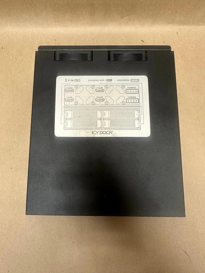 Used ICY DOCK 4 Bay Mobile Rack Enclosure
