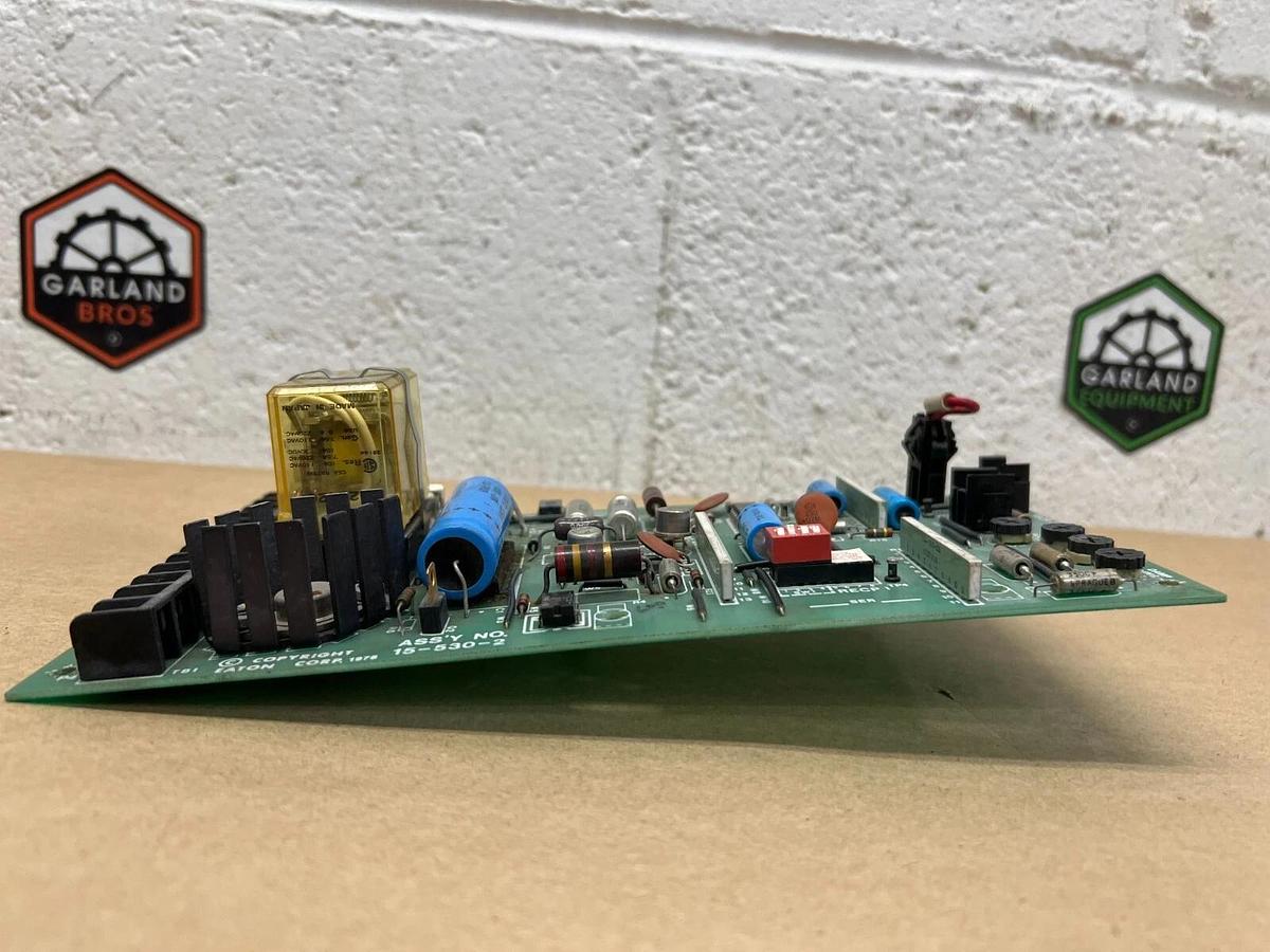 Used Eaton Dynamatic 15-530-2 Control Board