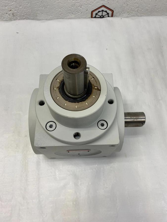 Used Vogel 202567 D-72644 Type: L 2 Gearbox