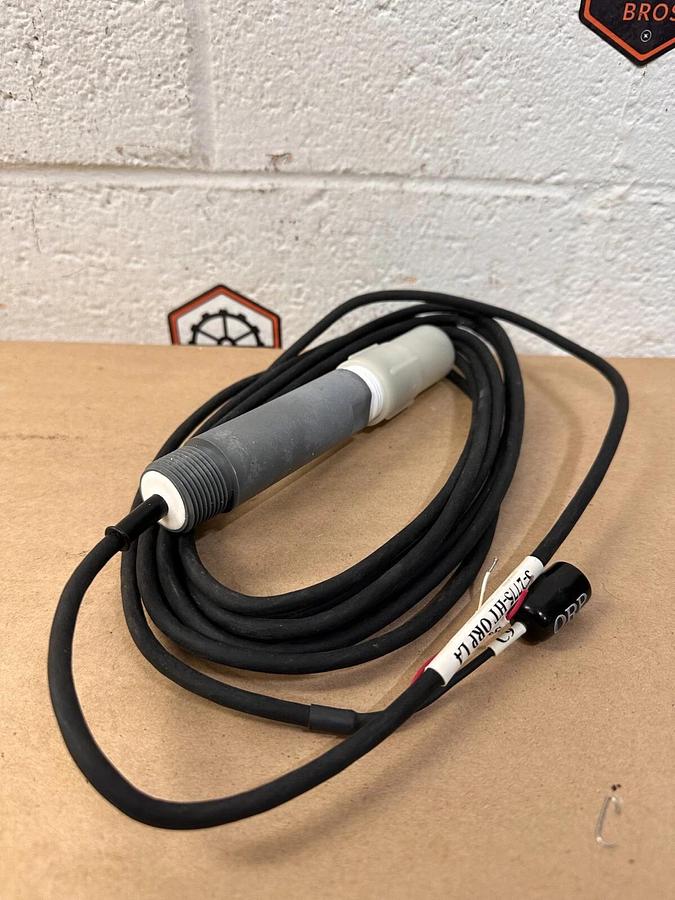 Used GF Singet - 3-2775-HT - pH and ORP Electrode; DryLoc