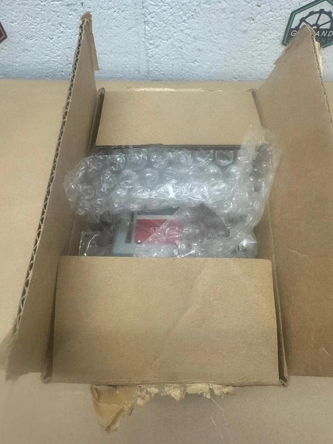 Allen Bradley 800H-2HAM7 Heavy Duty Push Button Station, NEMA Type 7 & 9