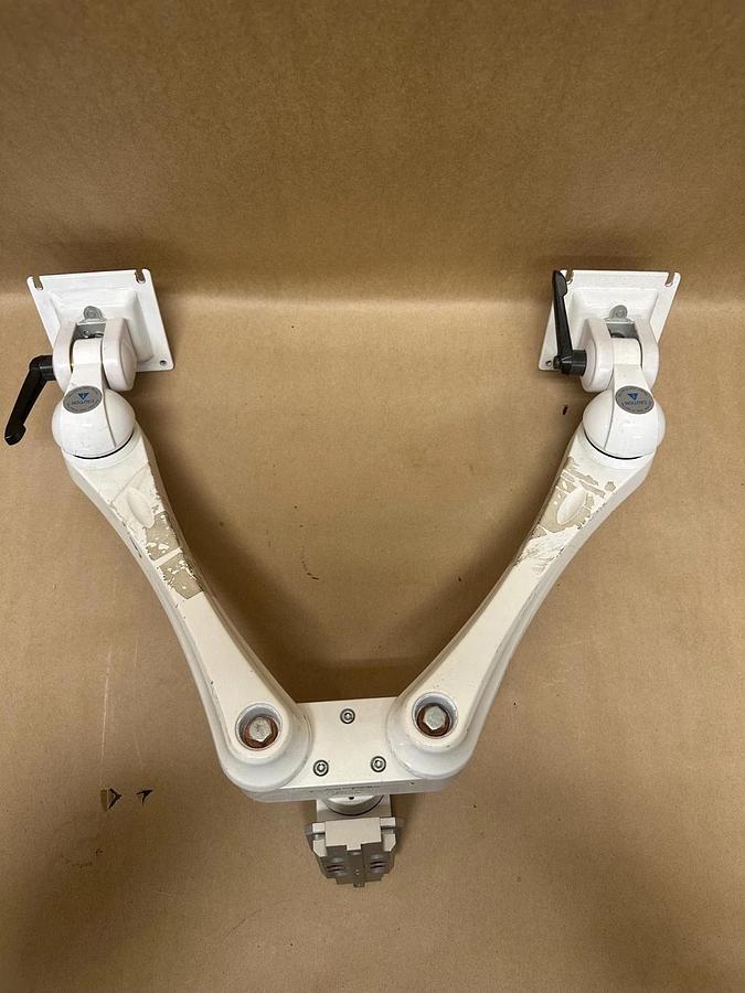 Used Amico MON-DUAL-0L-0L Dual Mounting Component w/ Amico SSM-454-COW Mounting Kit