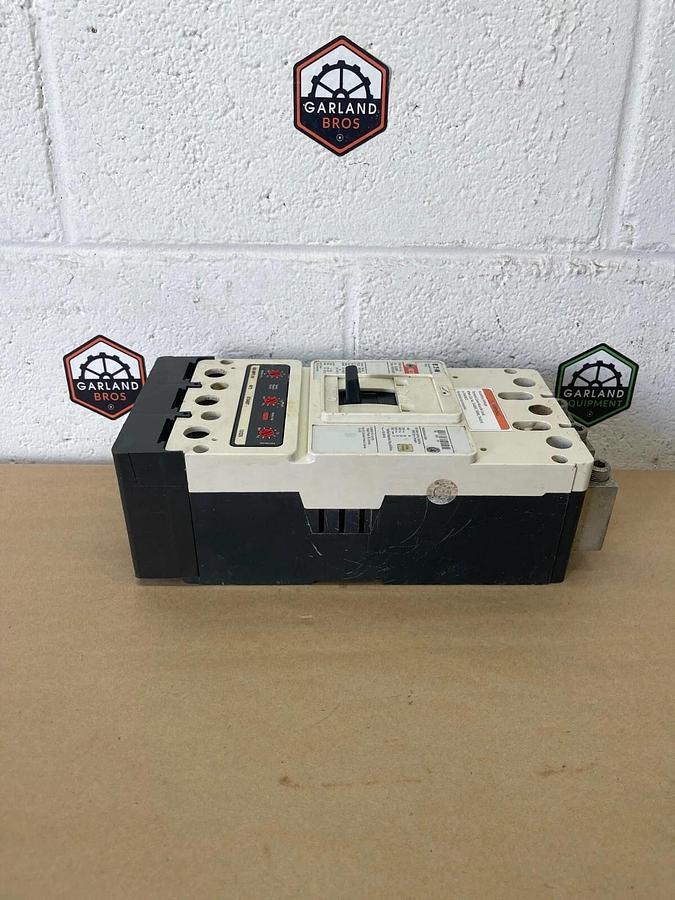 Used Eaton KD3400F Industrial Circuit Breaker, 3-Pole, 400A Max, 600V