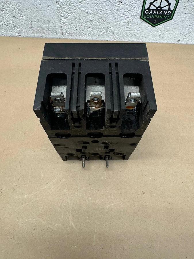 Used Circuit Breakers, 3 Pole, 30A, Lot of 6