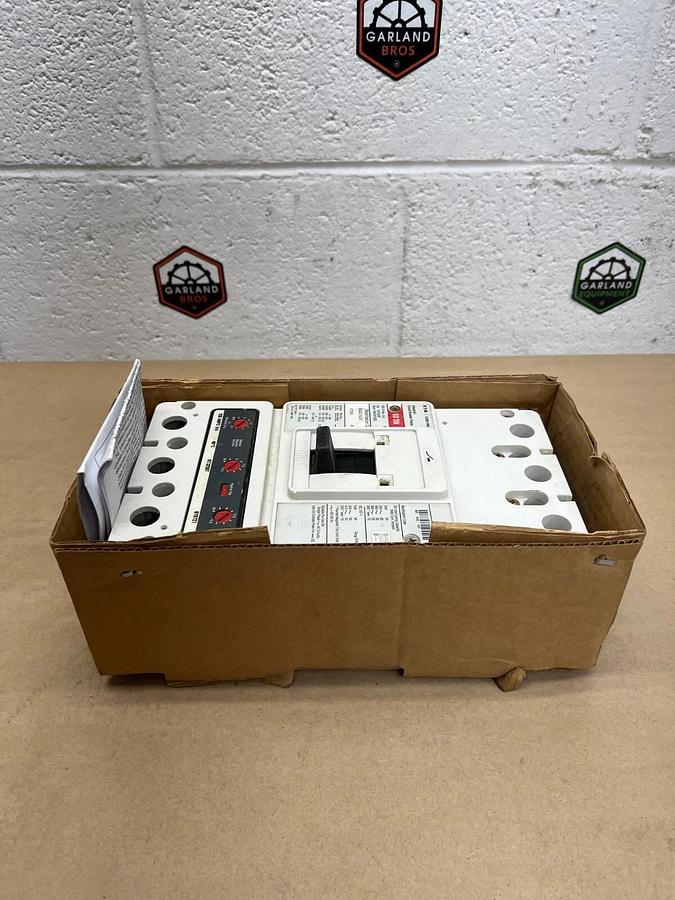 Used Cutler Hammer KD3400F 3 Pole, 400Amp Industrial Circuit Breaker
