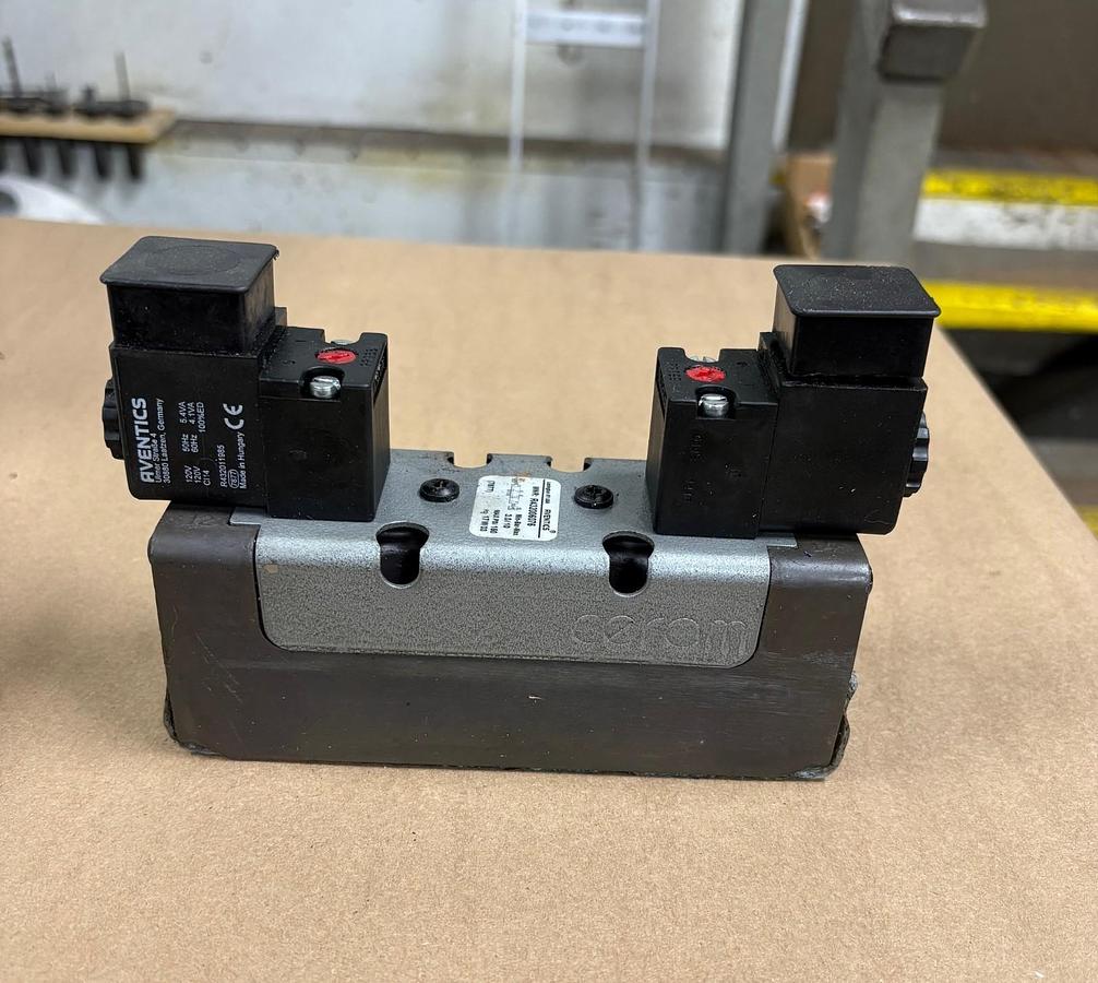 Used SMC NVFS2200-5FZ Pneumatic Solenoid Valves - Lot of 6