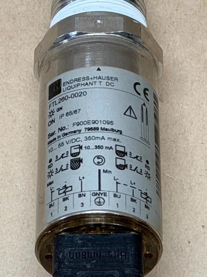 Used Endress Hauser FTL260-0020 Liquiphant T Vibronic Point Level Switch