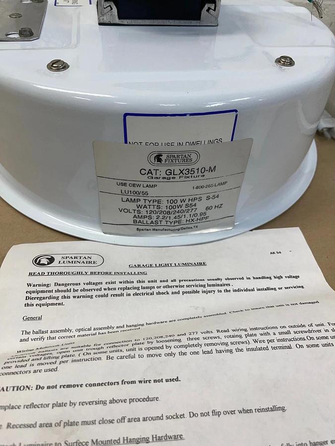 Used Spartan Fixtures GLX 3510-M Garage Light Luminare 100W 60Hz HX-HPF Ballast Type