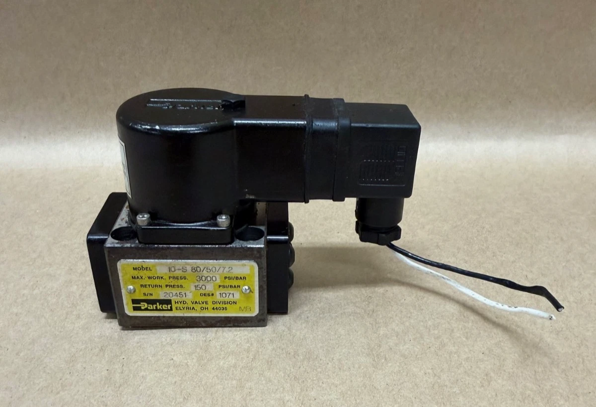 Used Parker 10-S 80/50/7.2 3000psi Fluid Connectors