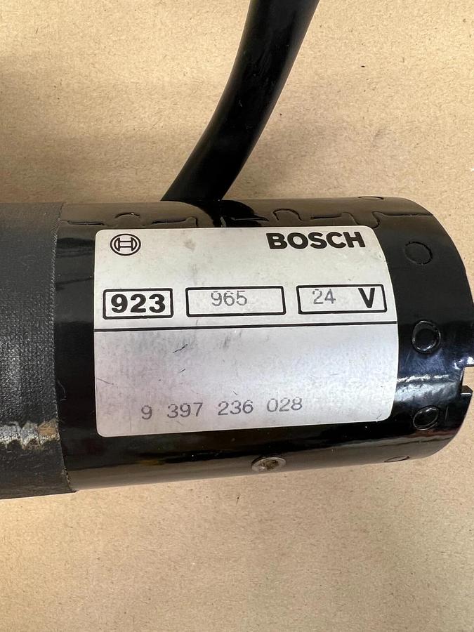 CAT/Bosch 923, 9X-3392-N Wiper Motor