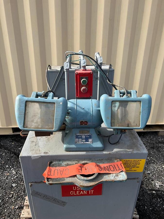 Used U.S. Electrical Tool Co. 504 Heavy Duty Grinder, 460V, 3/4HP, 3PH