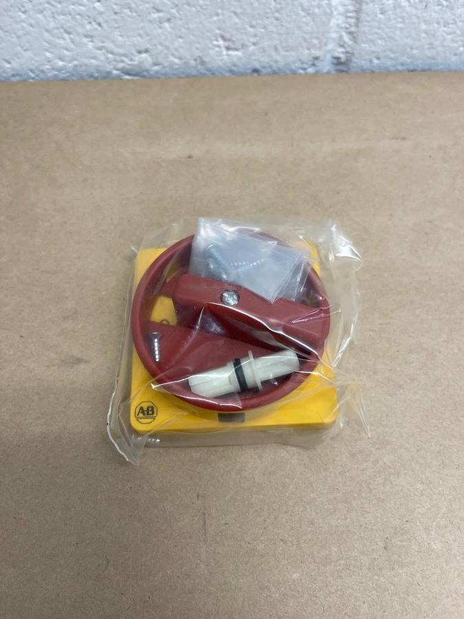 Used Allen Bradley 194E-E32-1753-6N Series B Switch-Disconnector *NEW*