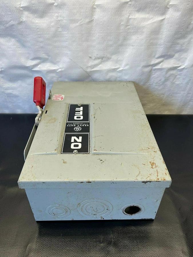 Used General Electric THN3362 MOD. 4 Heavy Duty Safety Switch, 60 Amp, 600VAC, 3-pole