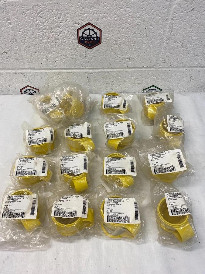 Woodhead 26W Replacement Closure Plug-B Size - Lot of 17