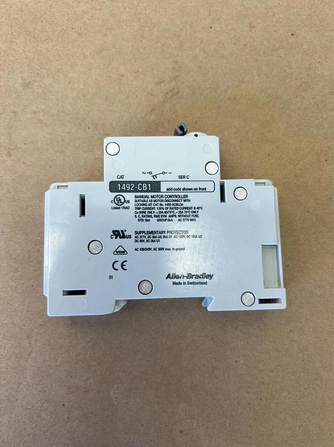 Allen Bradley 1492-CB1G050 Circuit Breaker 5A