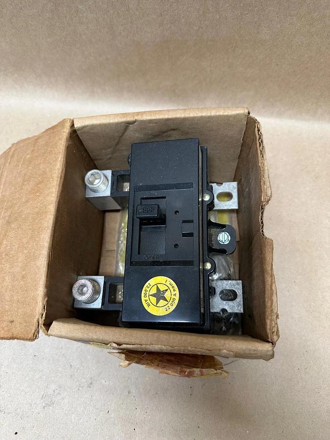 Square D QOM2150VH Circuit Breaker 150A *NEW*