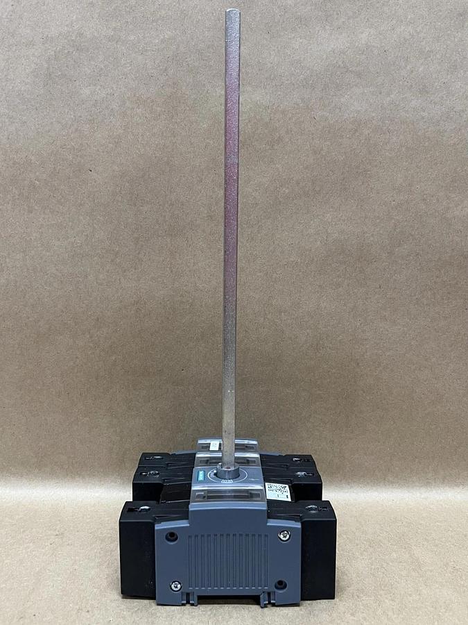 Used Siemens 3KD3430-2NE20-0 Switch Disconnector