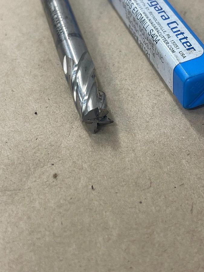 Niagara Cutter 37121, HSS ENDMILL S404, 4F SE 30° RH SQUARE UNC