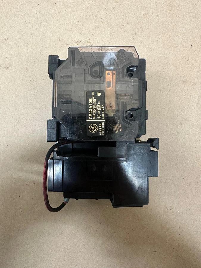 Used General Electric CR4CA Contactor w/ IEC 292-1 Starter