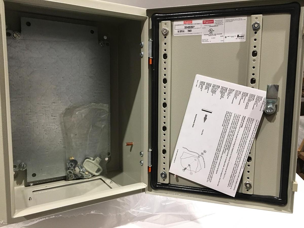 Used NVent Hoffman LEDD20C LED Light DC Cord 2000mm *NEW*