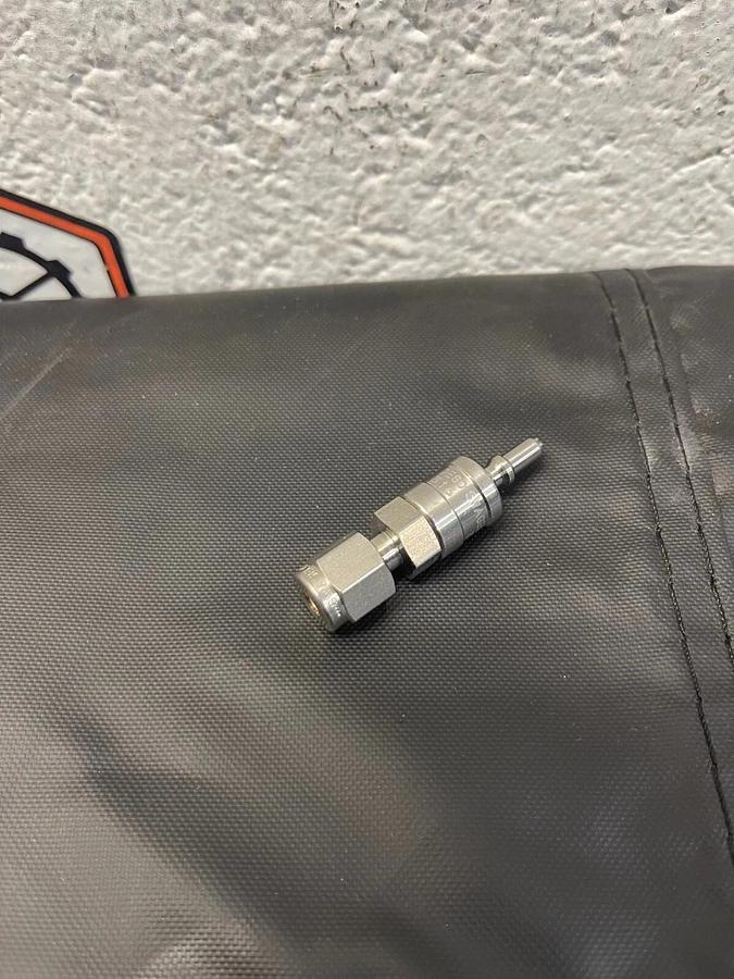 Used Swagelok PAT’D 316 Quick Connect