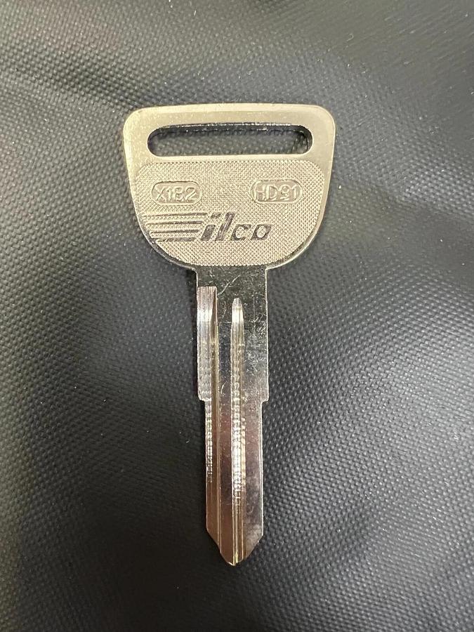 Used Ilco HD90, HD91, HD92, HD103 Assorted Key Blanks for Honda Models - Lot of 34