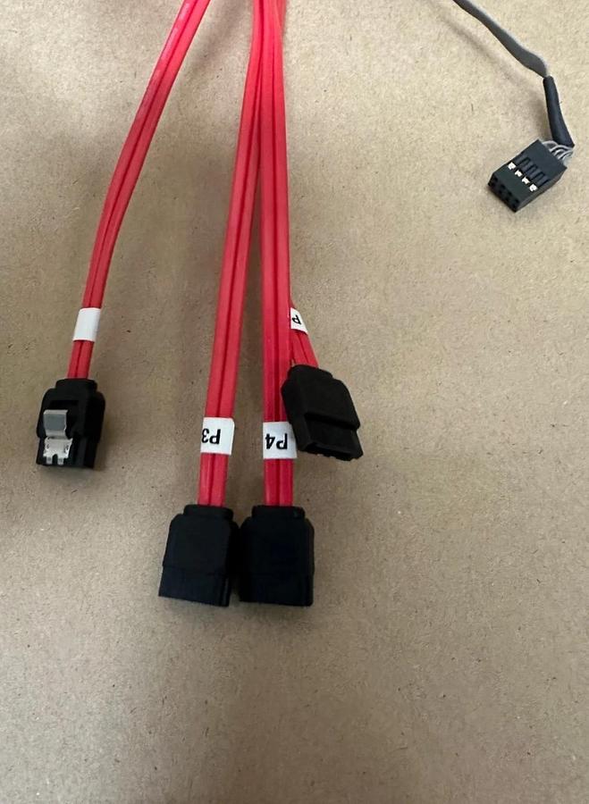 Used ATF7909044EU MiniSAS SATA Cable *NEW*