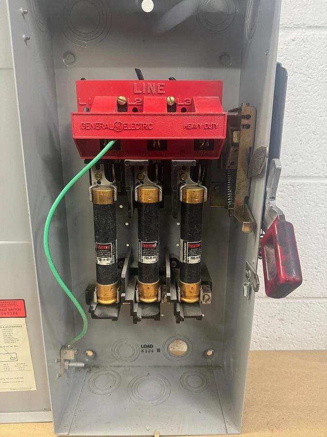 Used General Electric TH3362, 60 Amp, 600 Volt, Heavy Duty Safety Switch