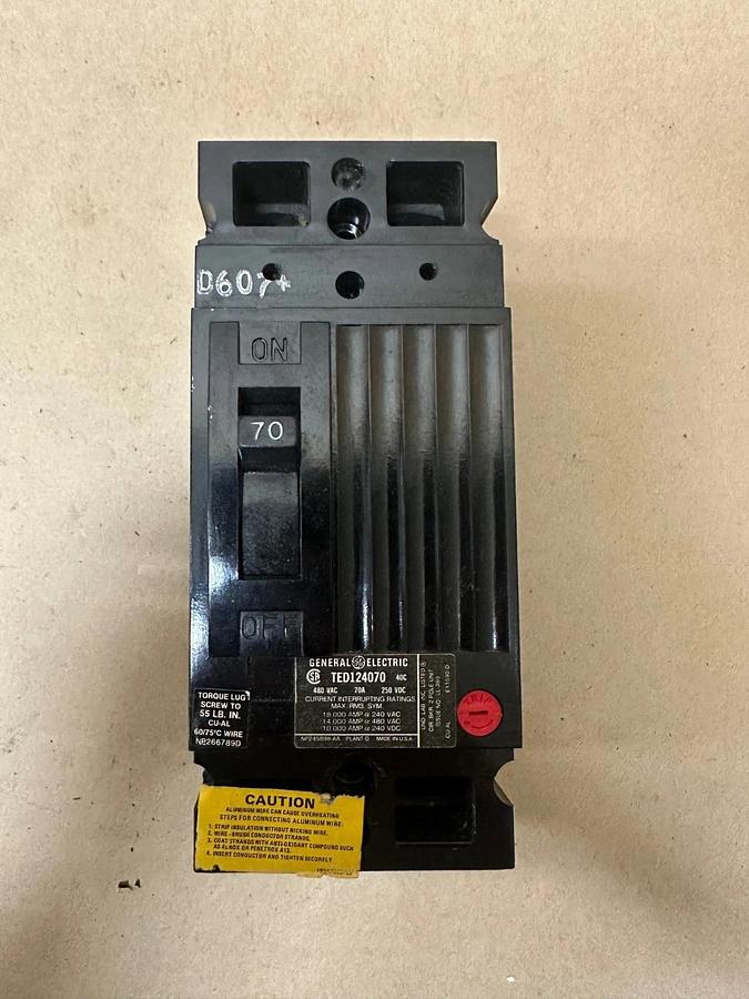 Used General Electric TED124070WL Circuit Breaker 70A *NEW*
