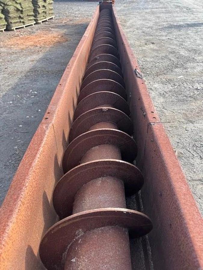 Used 32' Industrial Screw Conveyor, 16” Screw, 17” Trough, 10Hp Motor 24.94:1 Gearbox