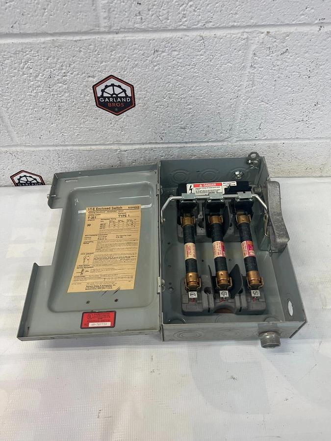 Used I-T-E F351 30 Amp Heavy Duty Enclosed Switch 600 Volts