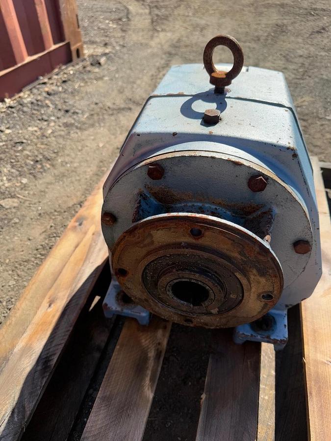 Used Inline Helical Gear Reducer Ratio 4.1, 22” x 15” x 18"