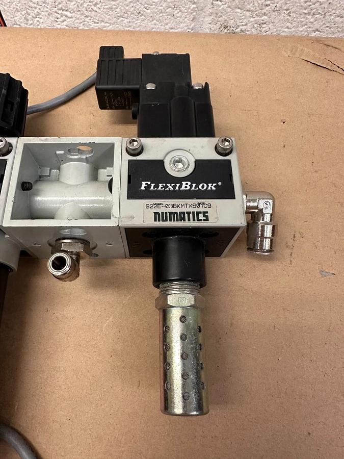Used Numatics - S22E-03BKMT - FlexiBlok Quick Exhaust Valve with Filter/Regulator
