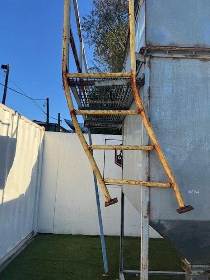 Used Industrial Hopper 60”x60” Top Inlet, 8.5”x8.5” Outlet, 43° Slope, 195' Sq Hopper