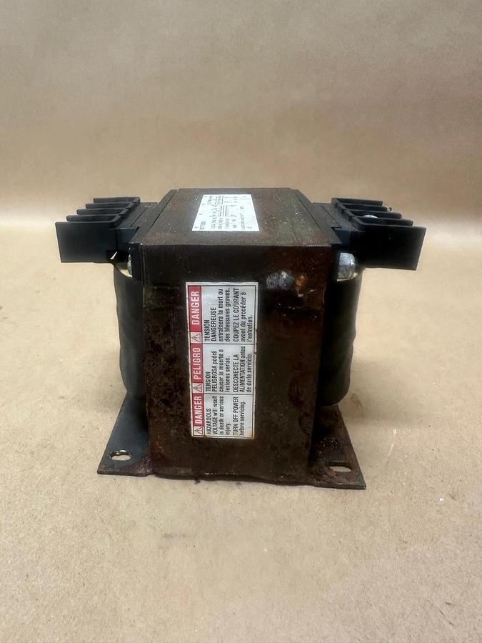 Used Square D 9070T500D1 Industrial Control Transformer