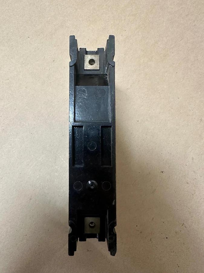 Used General Electric TE1020 20A 1 Pole Circuit Breaker