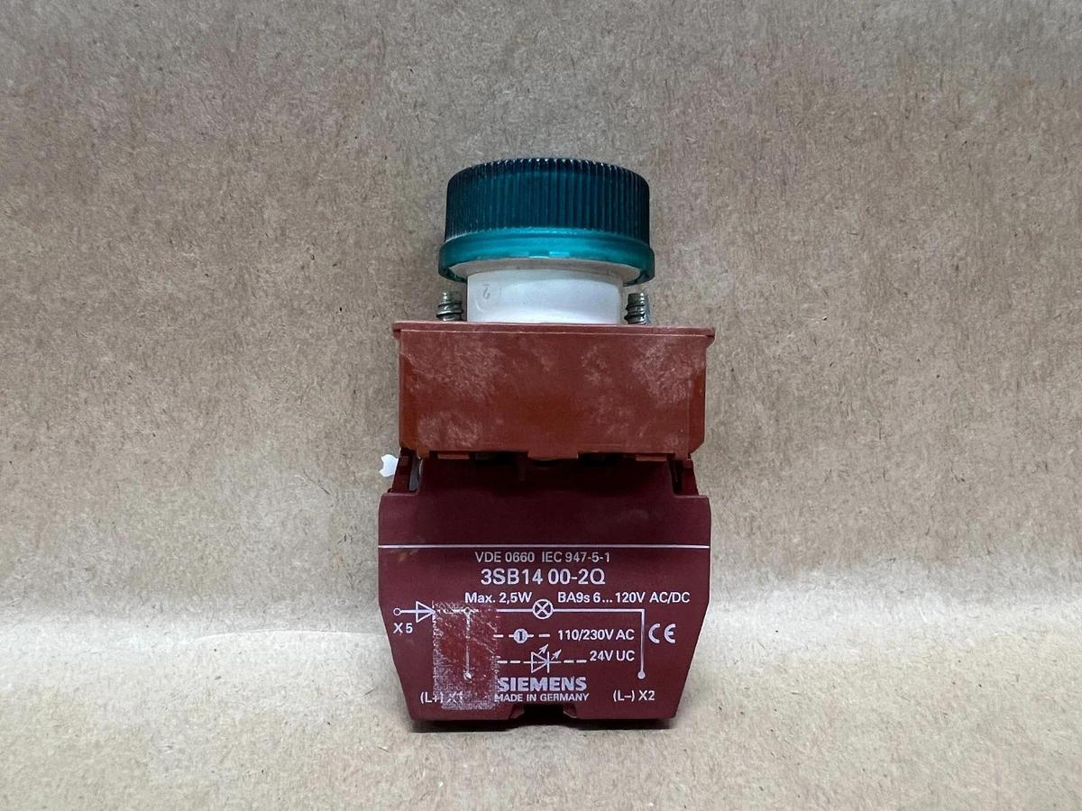 Used Siemens 3SB1400-2Q Green Button Contact Block - Lot of 3