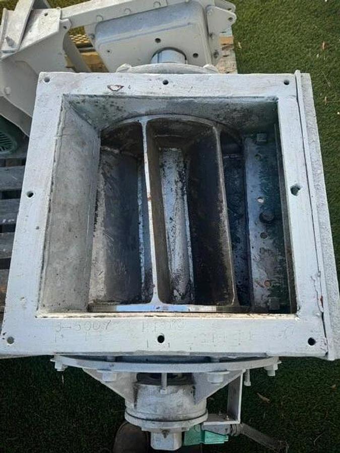 Used Rotary Airlock Feeder 16x16, Toshiba 5Hp @ 1745RPM Falk 4203J (Ratio 25.27:1)