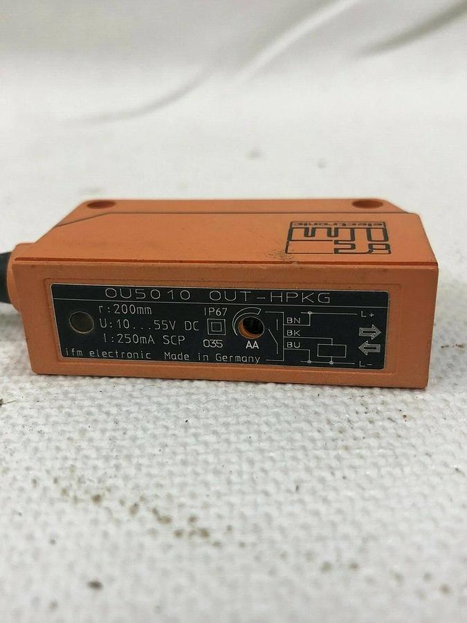 Used IFM Efector OU5010 OUT-HPKG Photoselectric Sensor